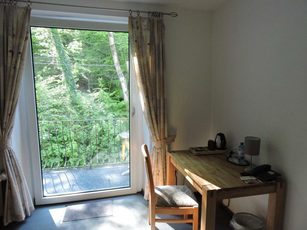 Hotel Bergische Schweiz Velbert Esterno foto
