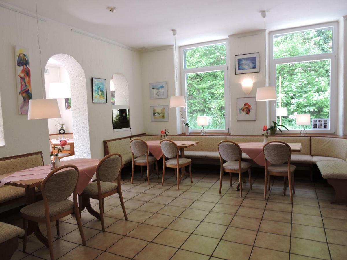 Hotel Bergische Schweiz Velbert Esterno foto